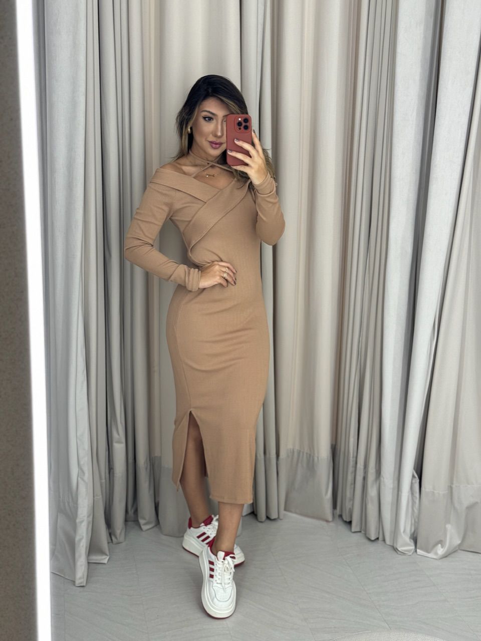 VESTIDO CÁSSIA ANARRUGA NUDE