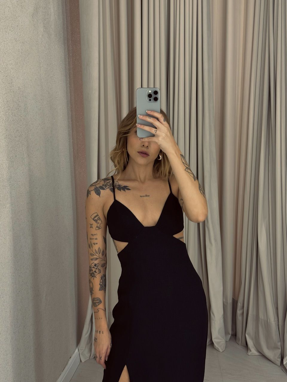 VESTIDO FABIANA DECOTE PRETO