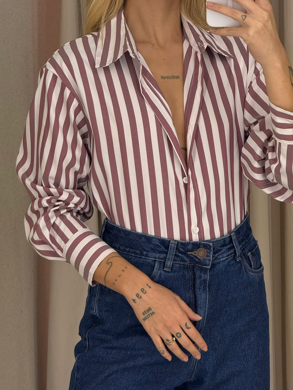 CAMISA NANCY LISTRAS VINHO