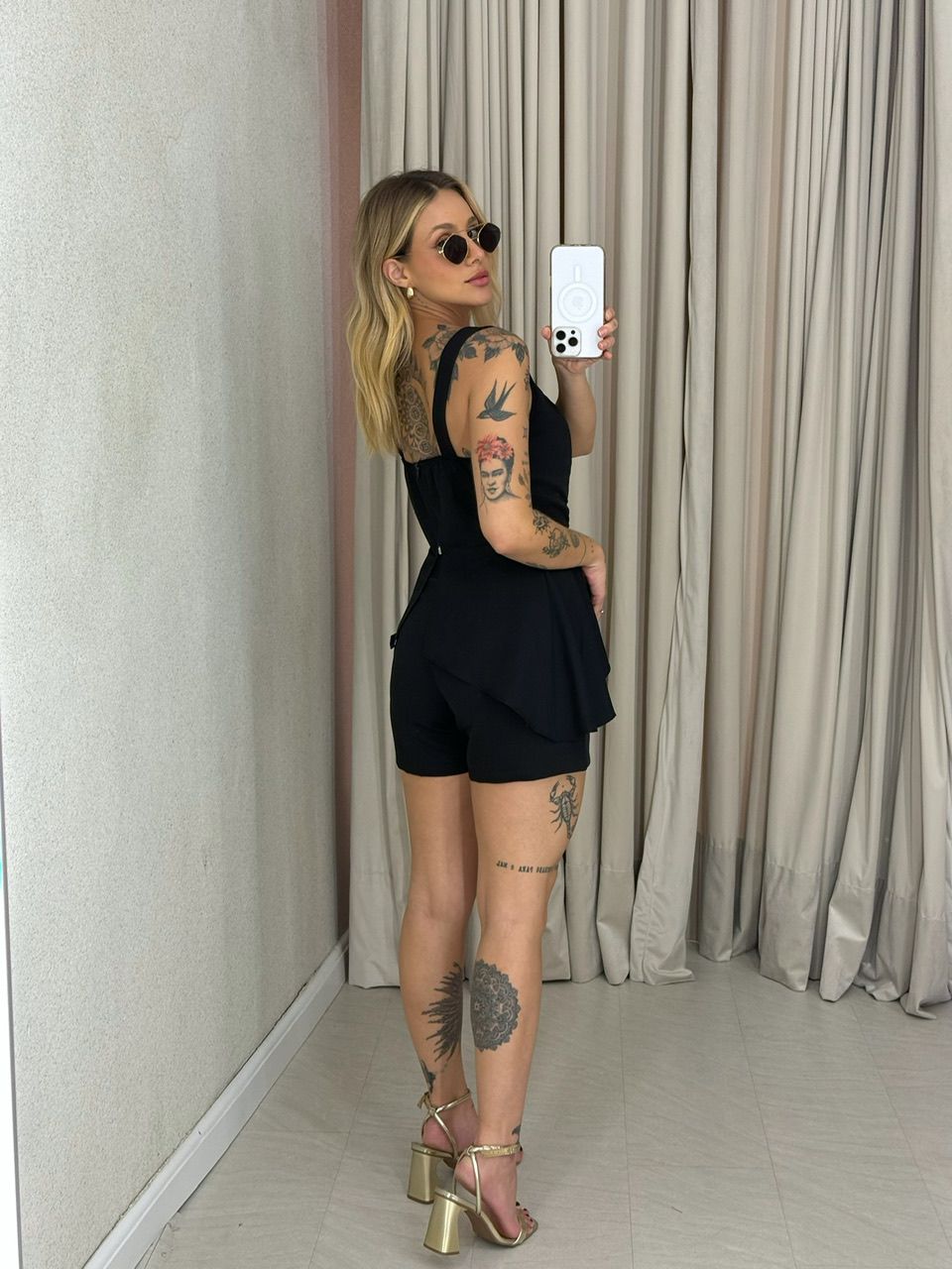 CONJUNTO EVA BLUSA ASSIMÉTRICA PRETO