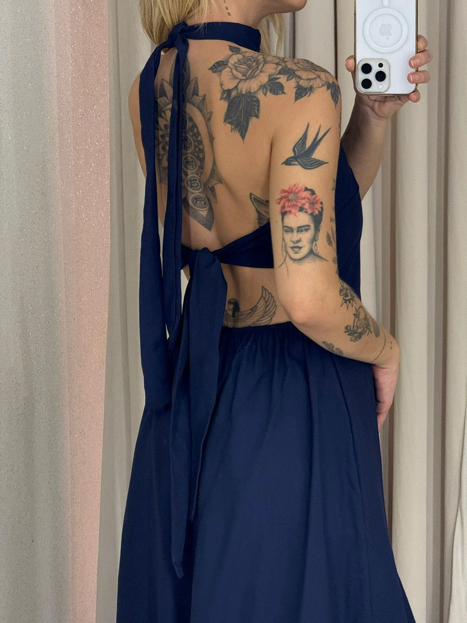 VESTIDO FIORELLA COSTAS ABERTAS MARINHO