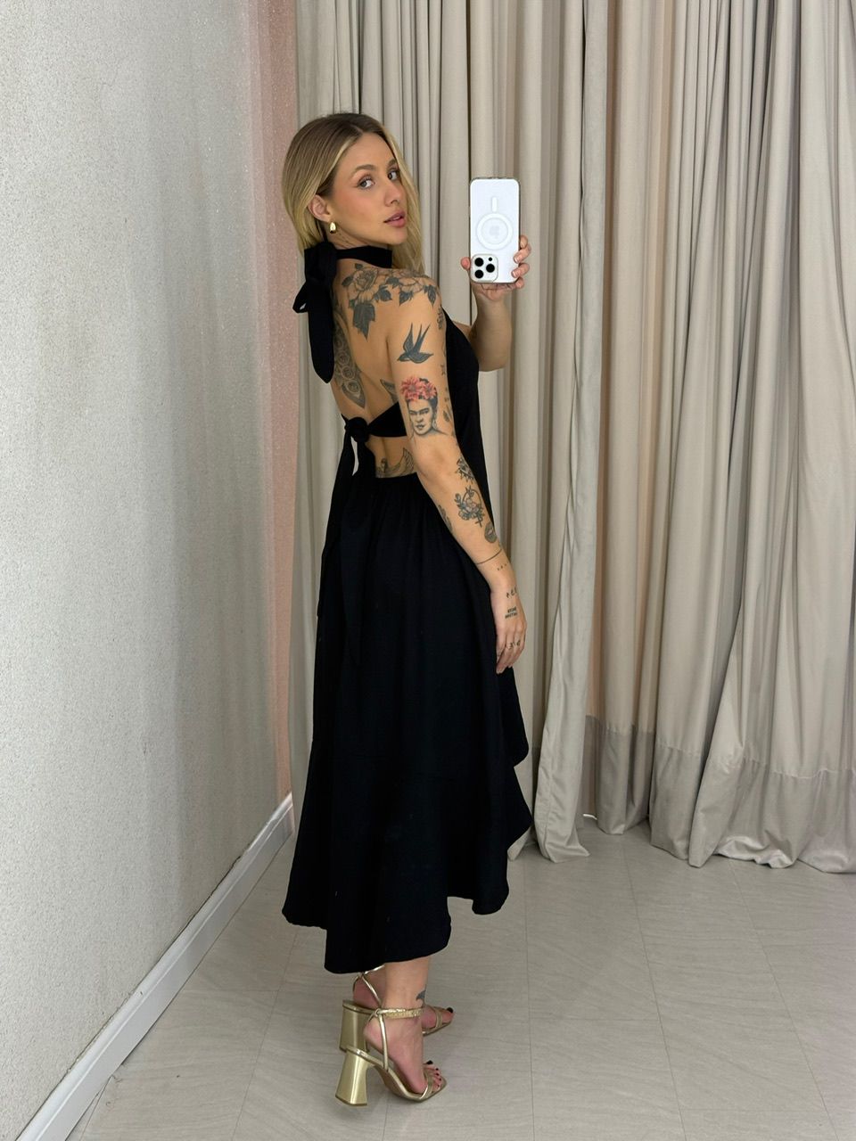 VESTIDO FIORELLA COSTAS ABERTAS PRETO