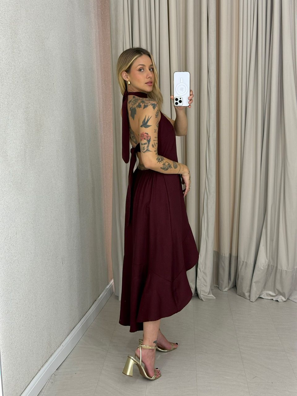 VESTIDO FIORELLA COSTAS ABERTAS VINHO