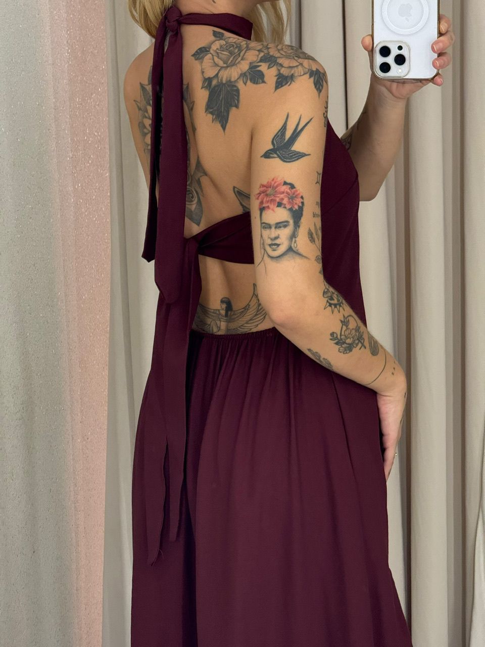 VESTIDO FIORELLA COSTAS ABERTAS VINHO