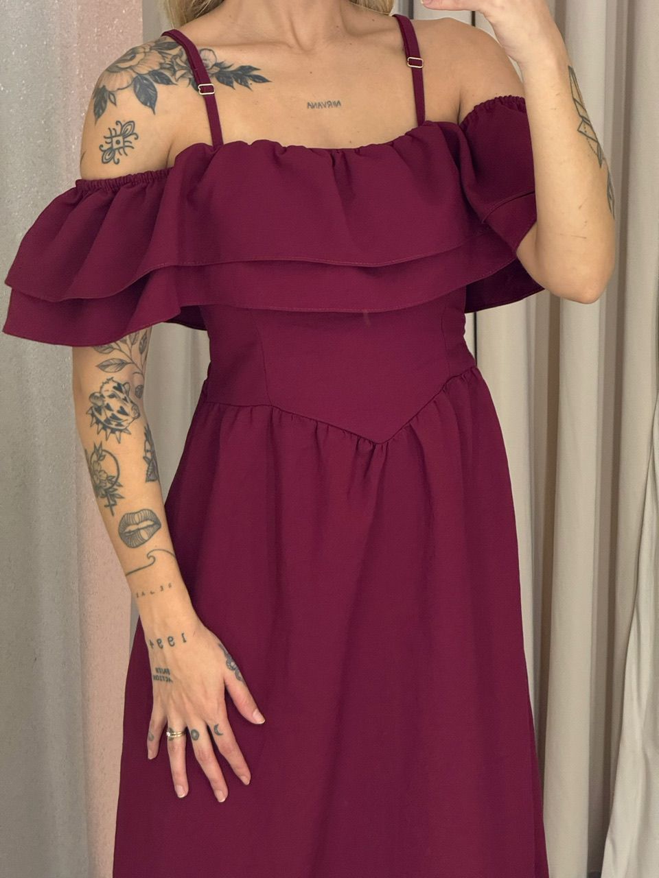 VESTIDO GIORGIA ALÇA VINHO