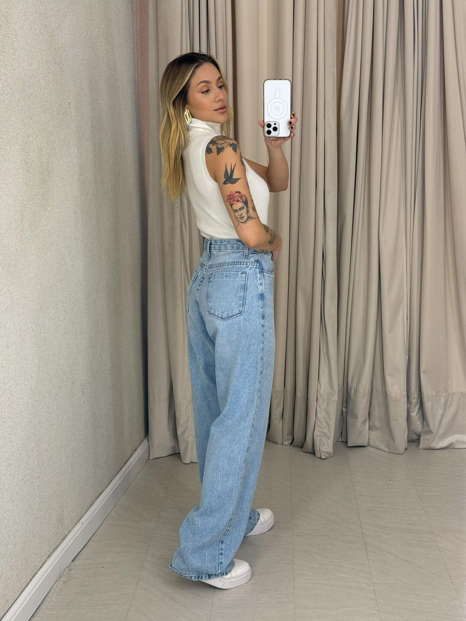 BLUSA ANA TEREZA GOLA OFF