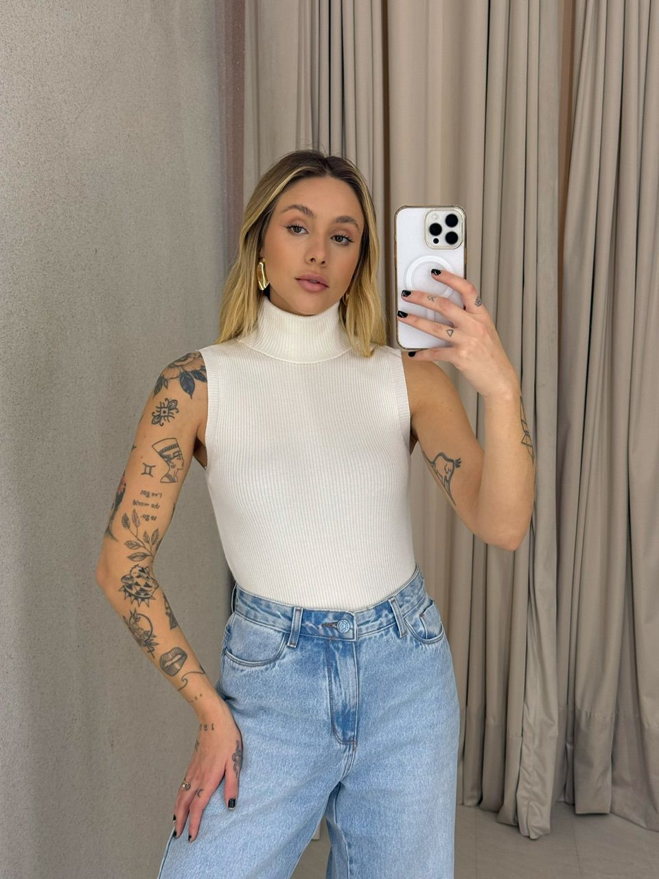 BLUSA ANA TEREZA GOLA OFF