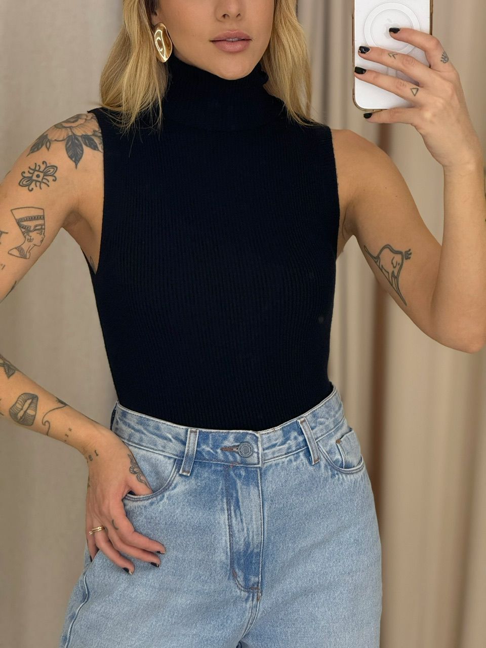 BLUSA ANA TEREZA GOLA PRETA