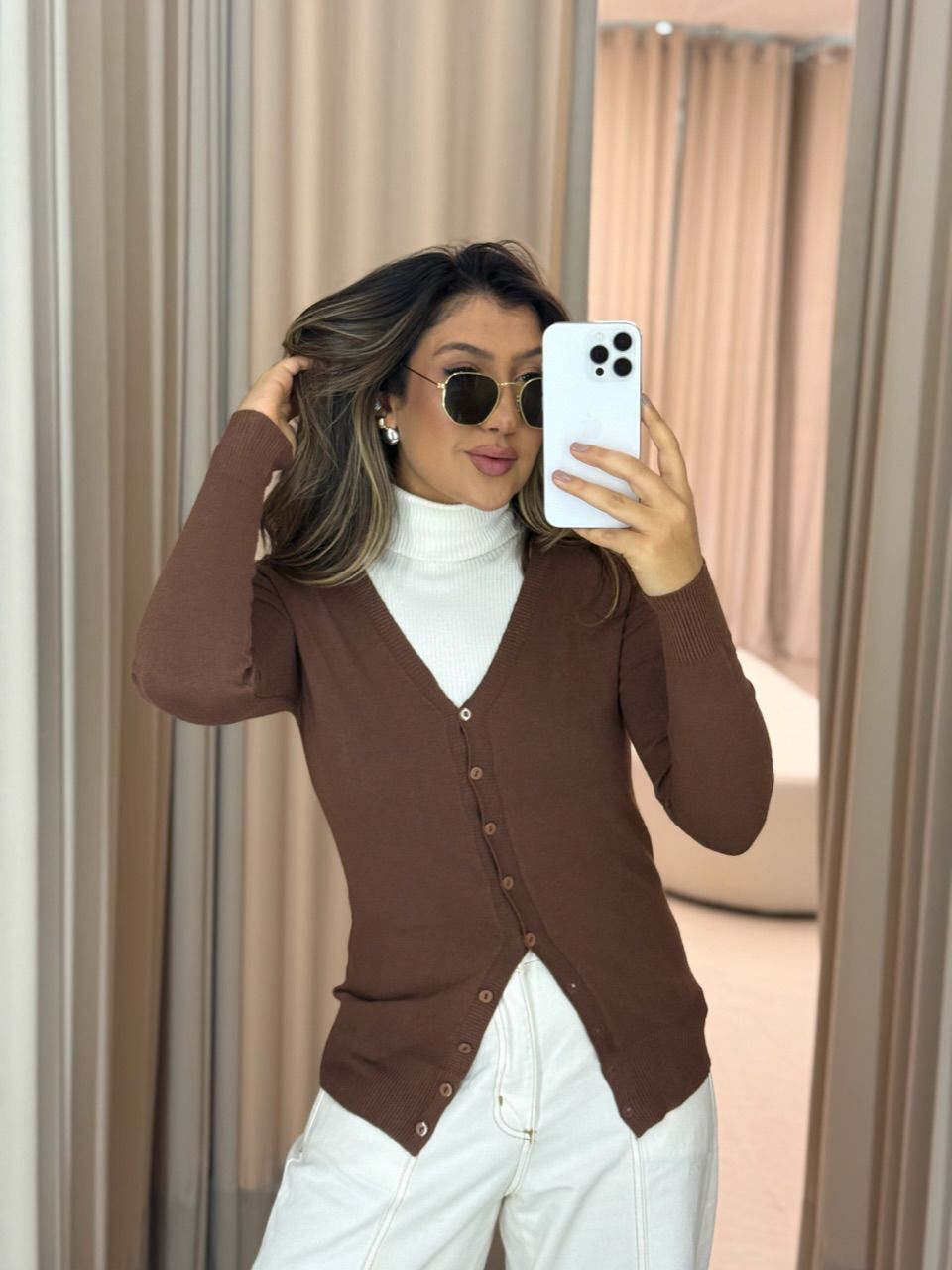 CARDIGAN TABATA BOTÕES MARROM - 0066110054 - CAROLLA FERRARO