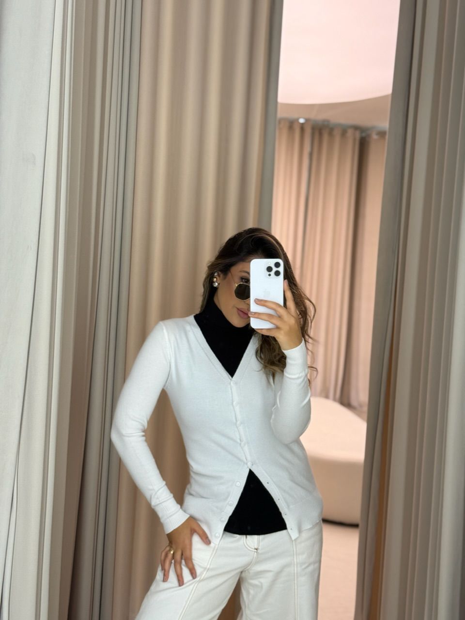 CARDIGAN TABATA BOTÕES OFF - 0066110048 - CAROLLA FERRARO