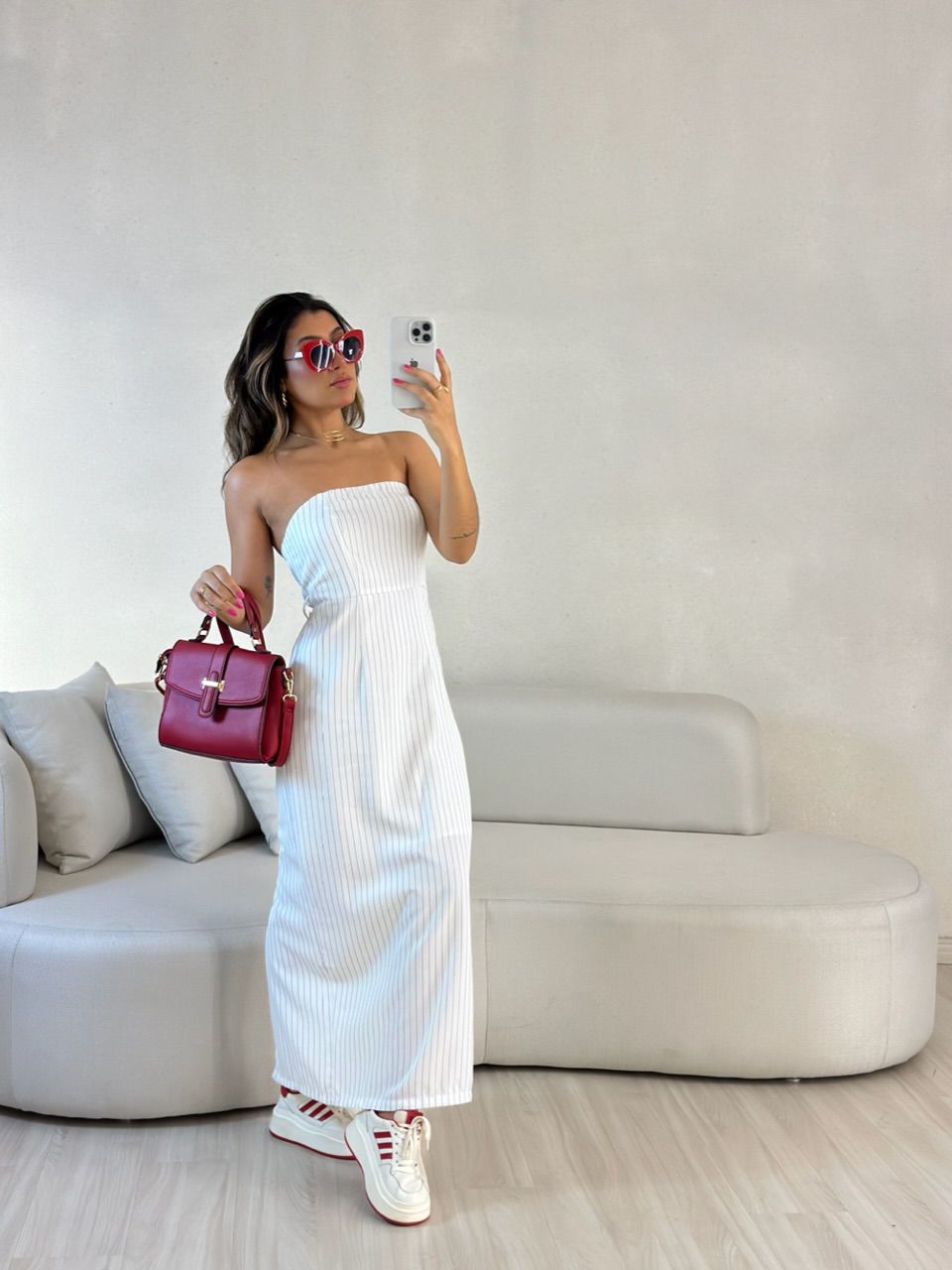 VESTIDO ANA CLÁUDIA RISCA DE GIZ BRANCO