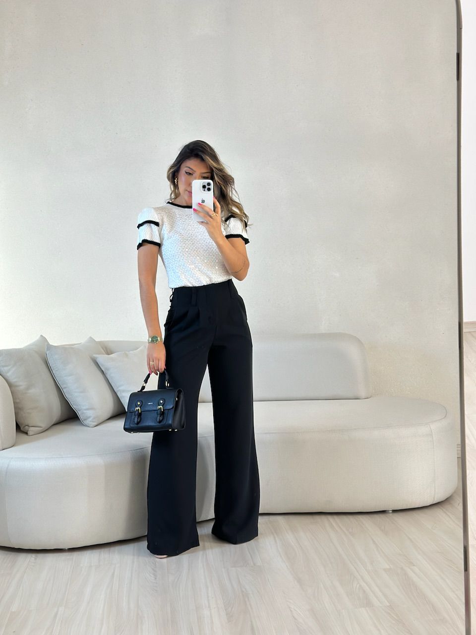 BLUSA SOFIA TRICOT PAETÊ OFF.
