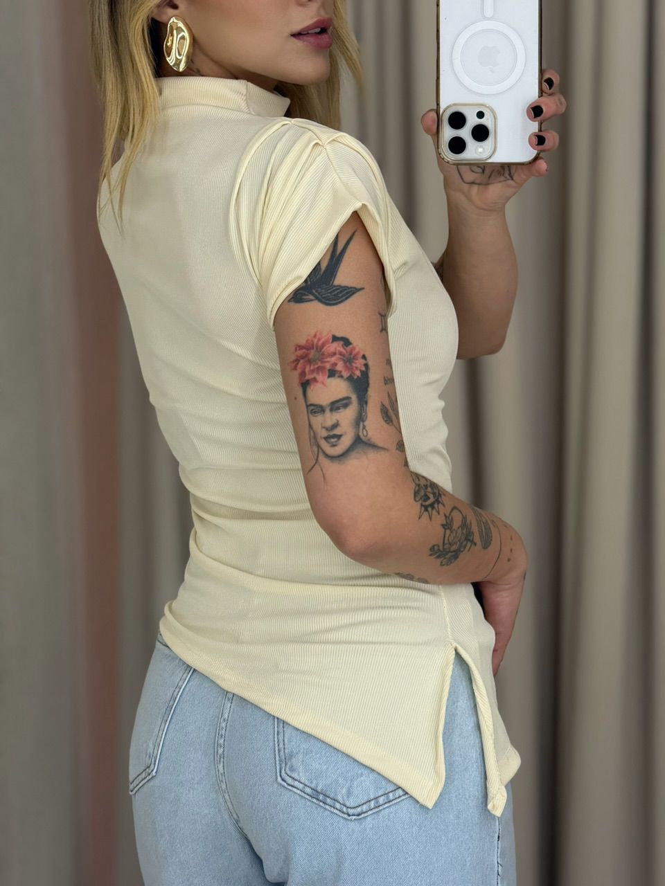 BLUSA CARLA ASSIMÉTRICA MARFIM