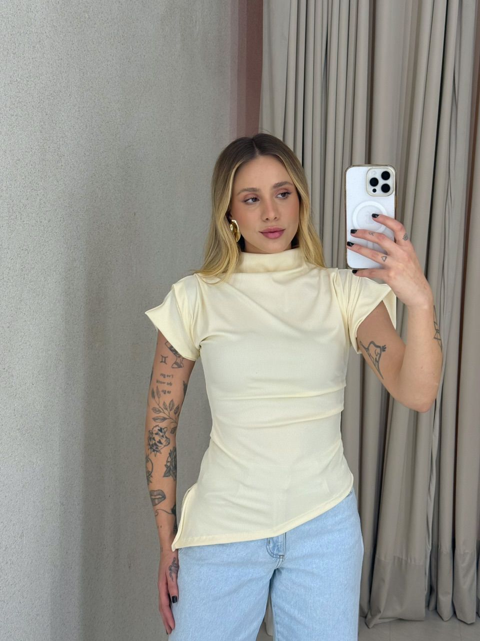 BLUSA CARLA ASSIMÉTRICA MARFIM