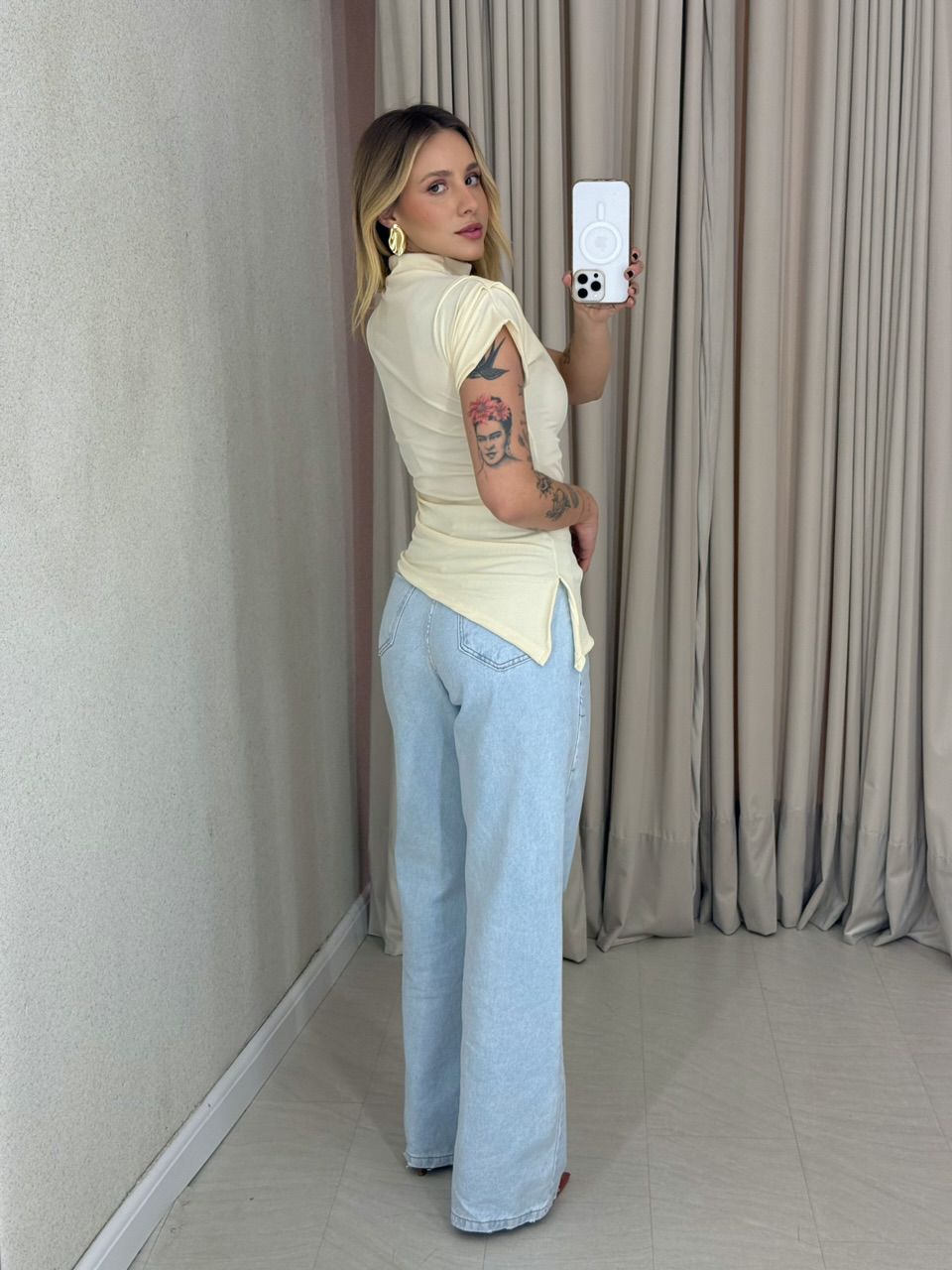 BLUSA CARLA ASSIMÉTRICA MARFIM