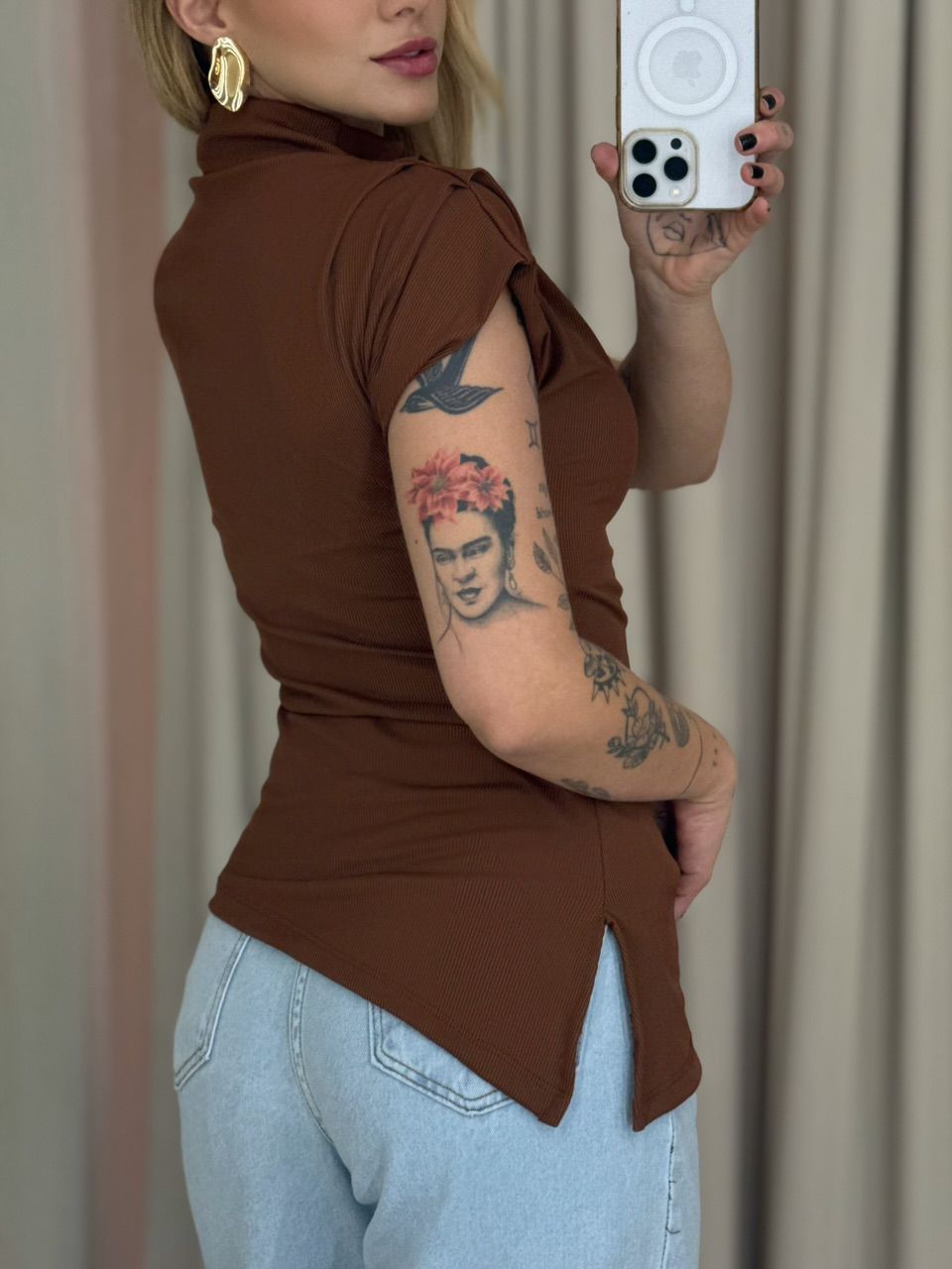 BLUSA CARLA ASSIMÉTRICA MARROM