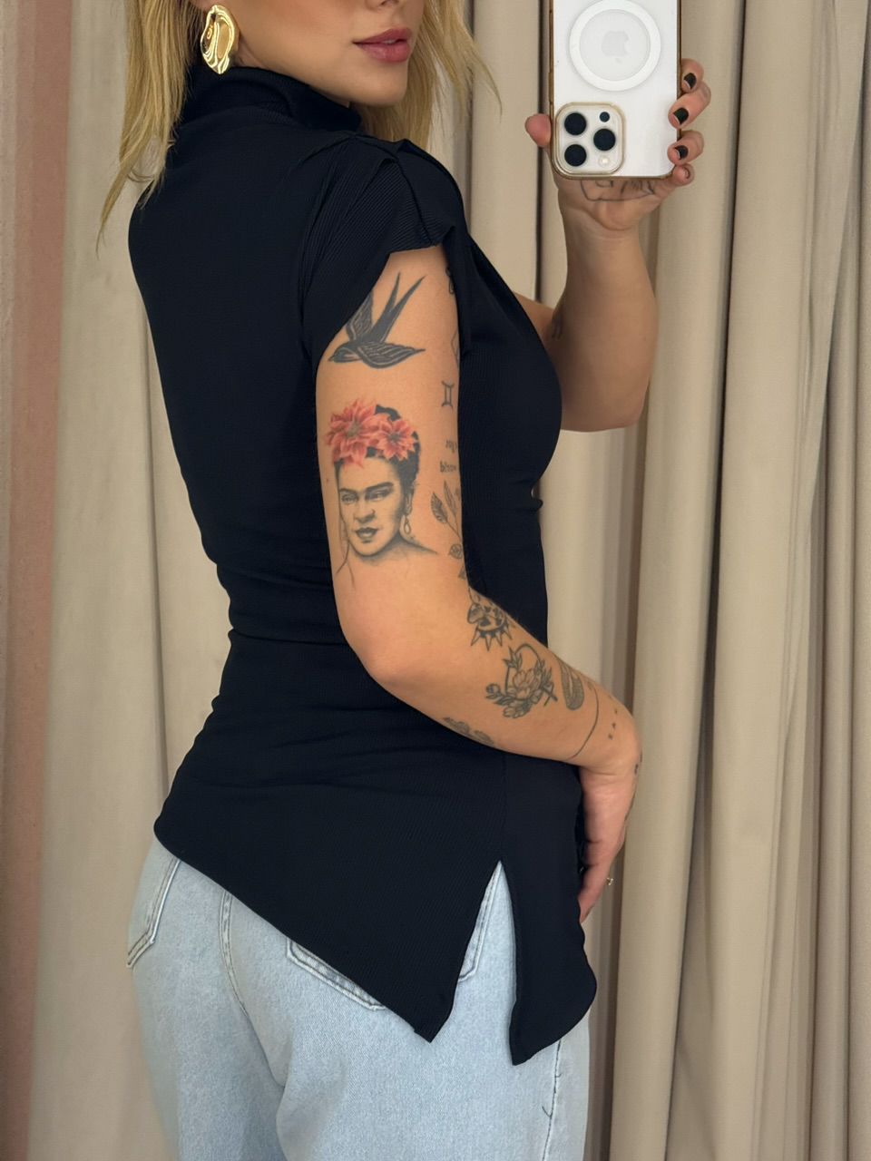 BLUSA CARLA ASSIMÉTRICA PRETA