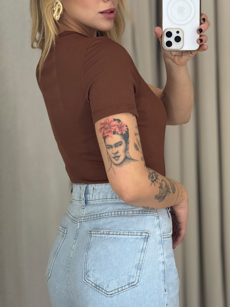 BLUSA KIARA GOLA MARROM