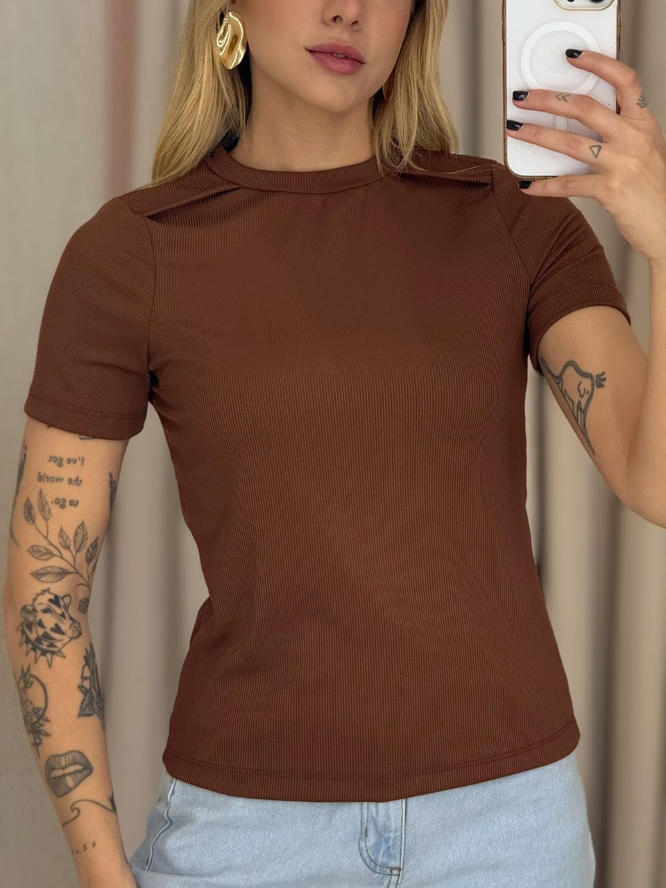 BLUSA KIARA GOLA MARROM
