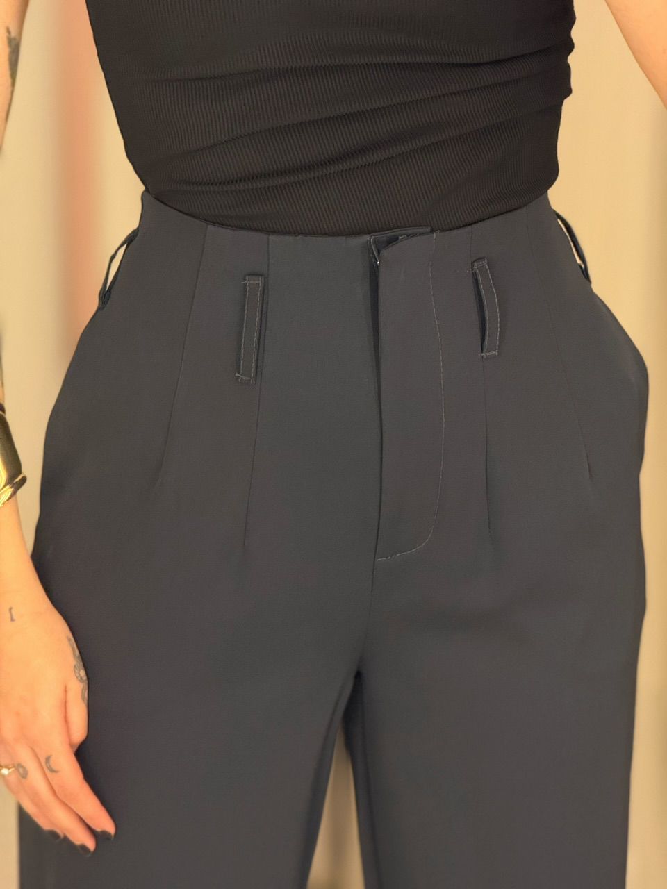 CALÇA MARI RETA CHUMBO