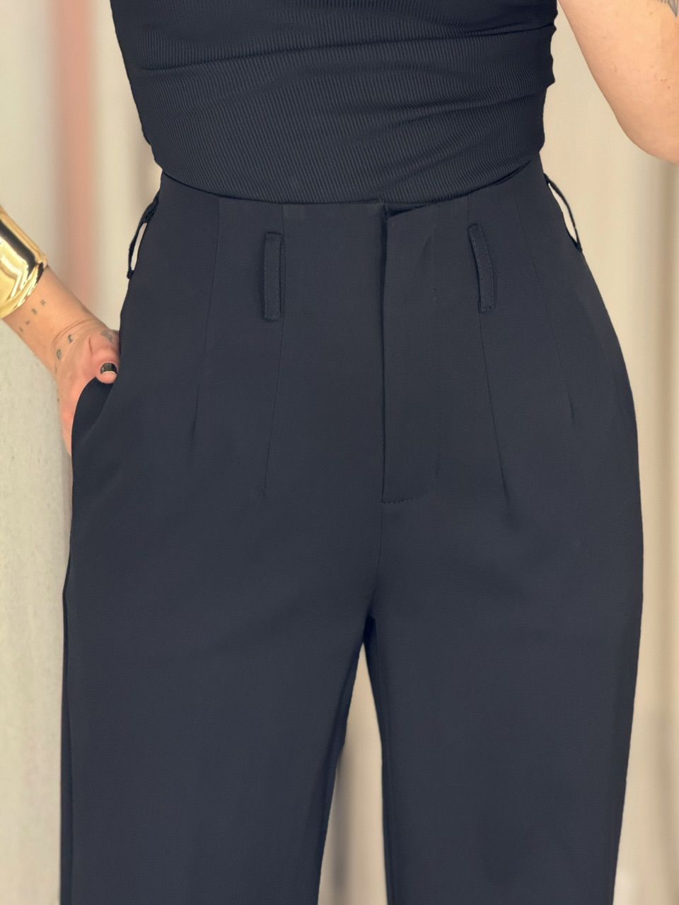 CALÇA MARI RETA PRETA