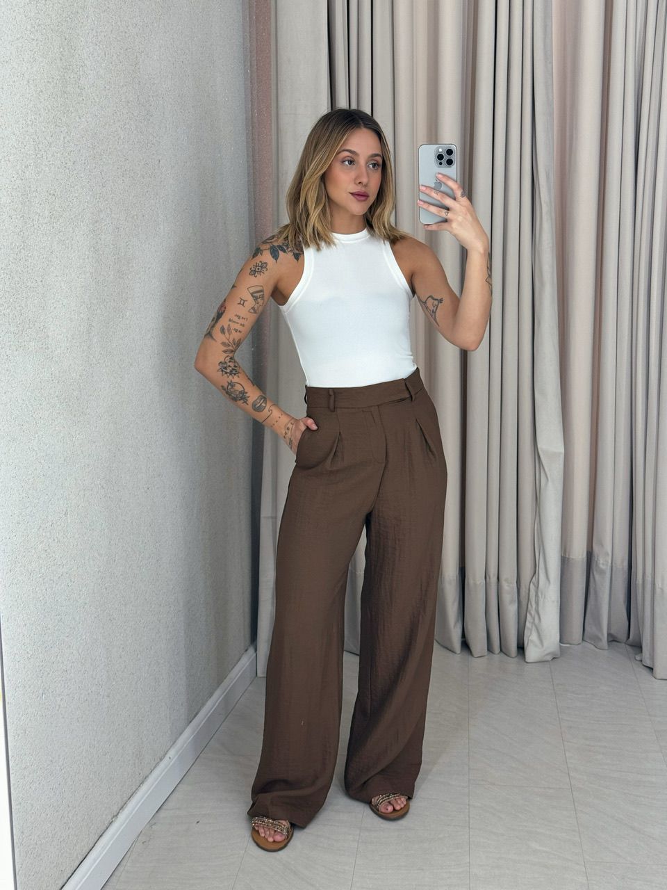 CALÇA SAMANTA PANTALONA MARROM - 0056610054 - CAROLLA FERRARO