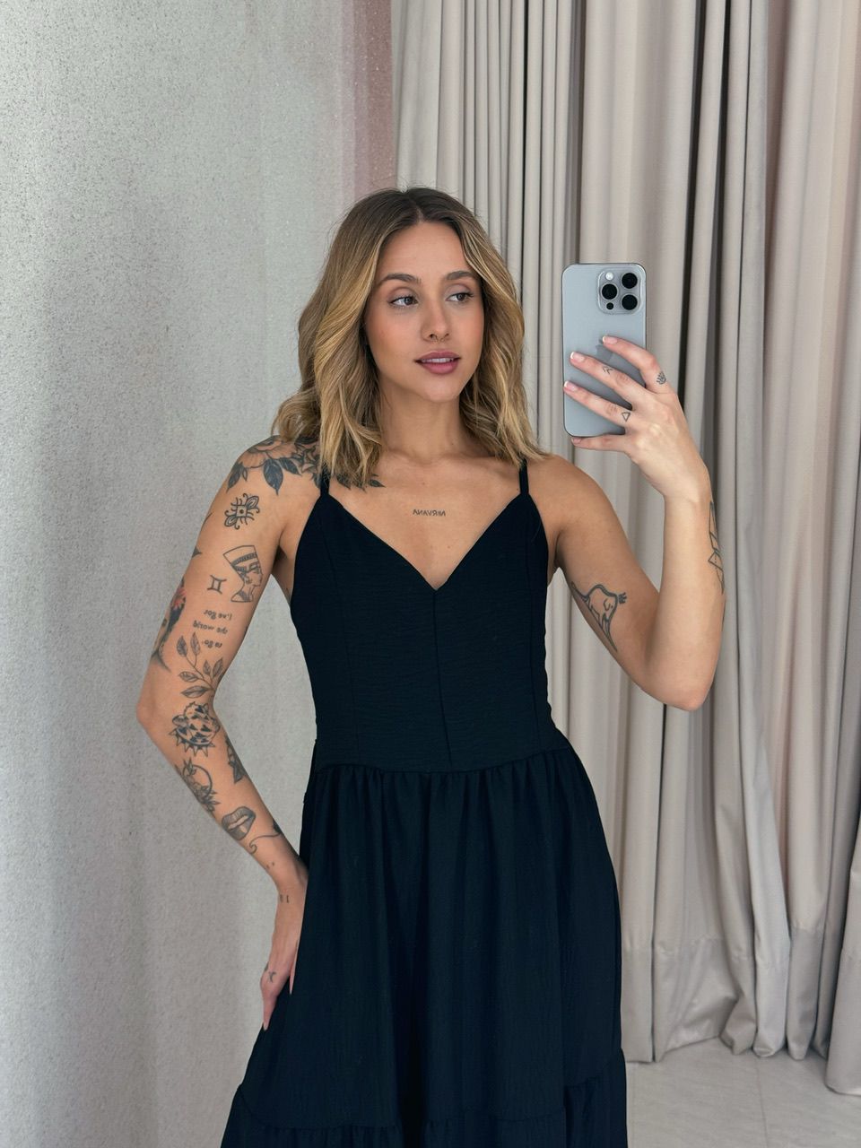  VESTIDO PÉROLA ALÇA PRETO