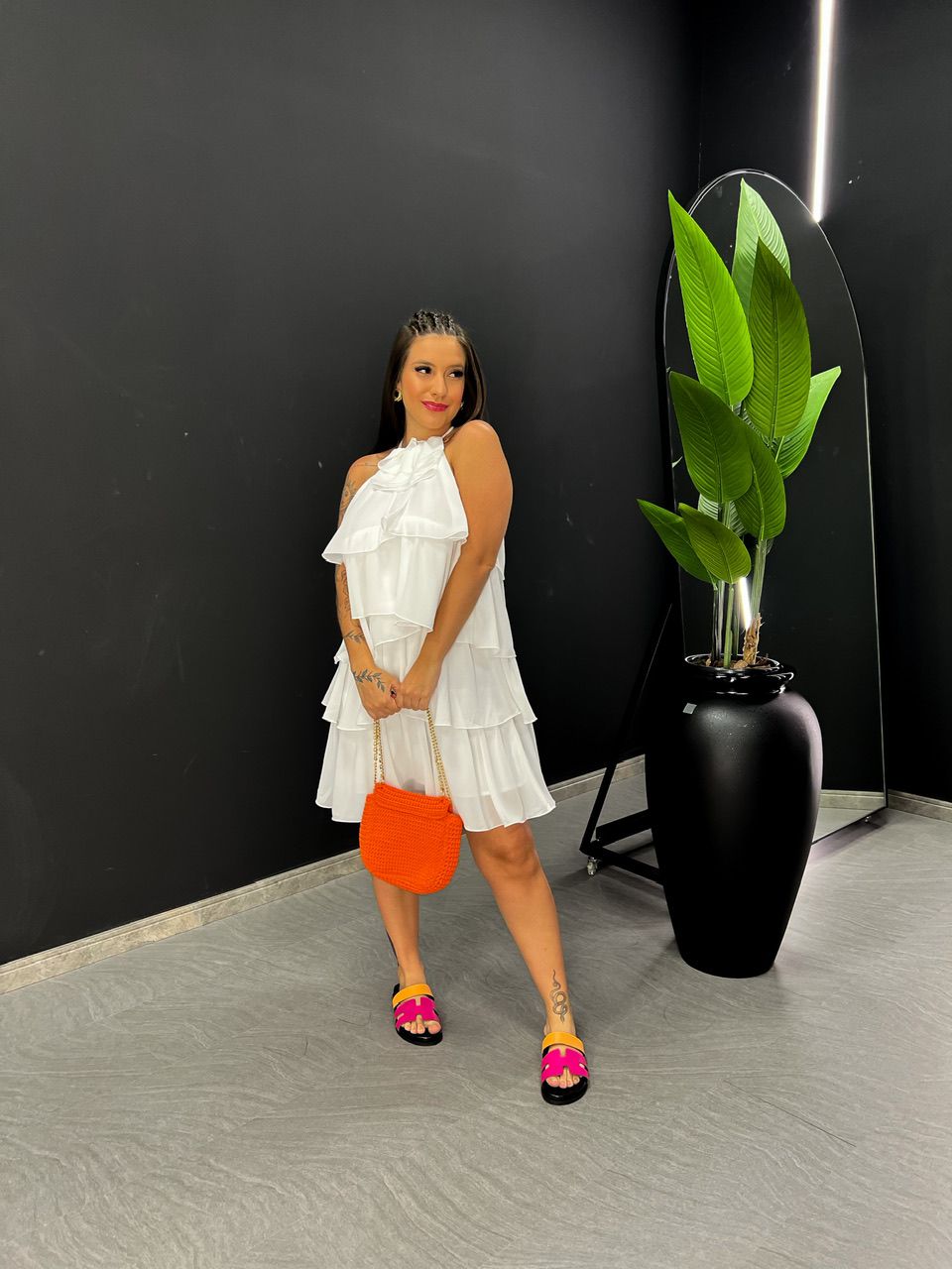VESTIDO MIA CURTO BABADO OFF