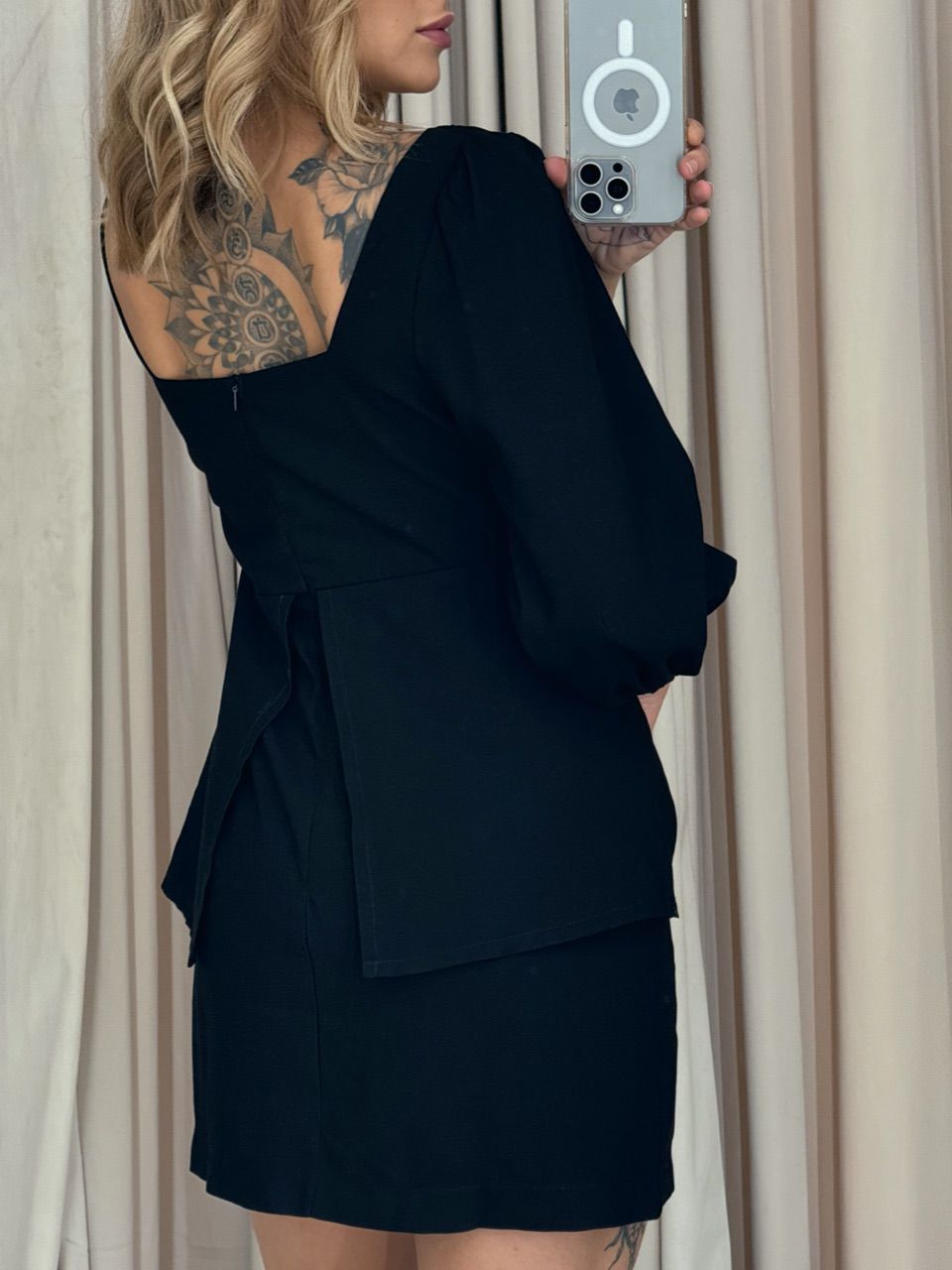VESTIDO ANGELITA MANGA BUFANTE PRETO