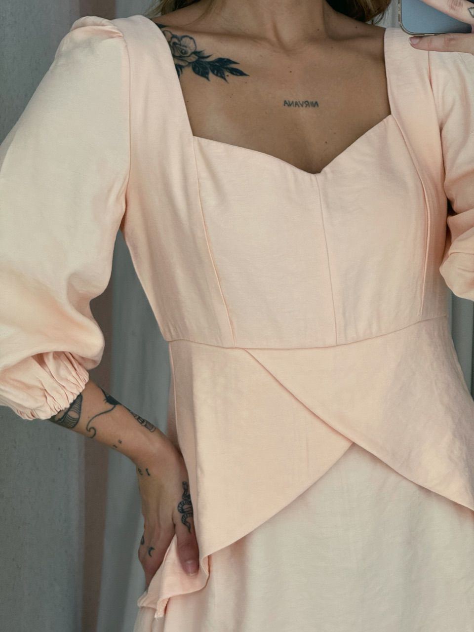 VESTIDO ANGELITA MANGA BUFANTE SALMÃO
