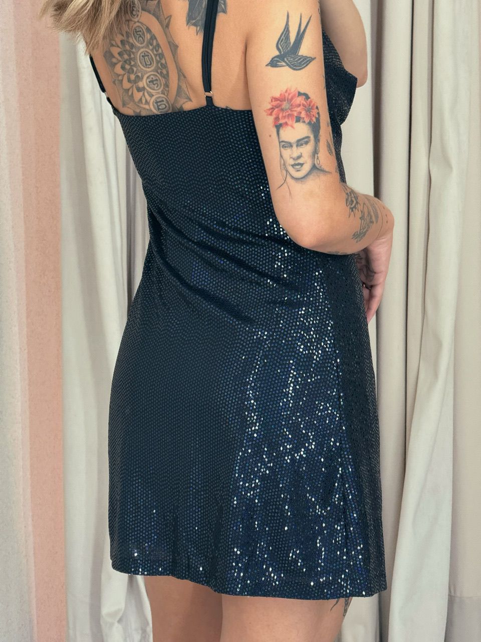 VESTIDO FERNANDA BRILHO MARINHO