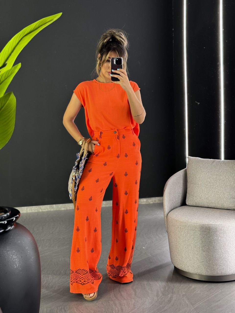 BLUSA BOTÕES COSTAS LARANJA