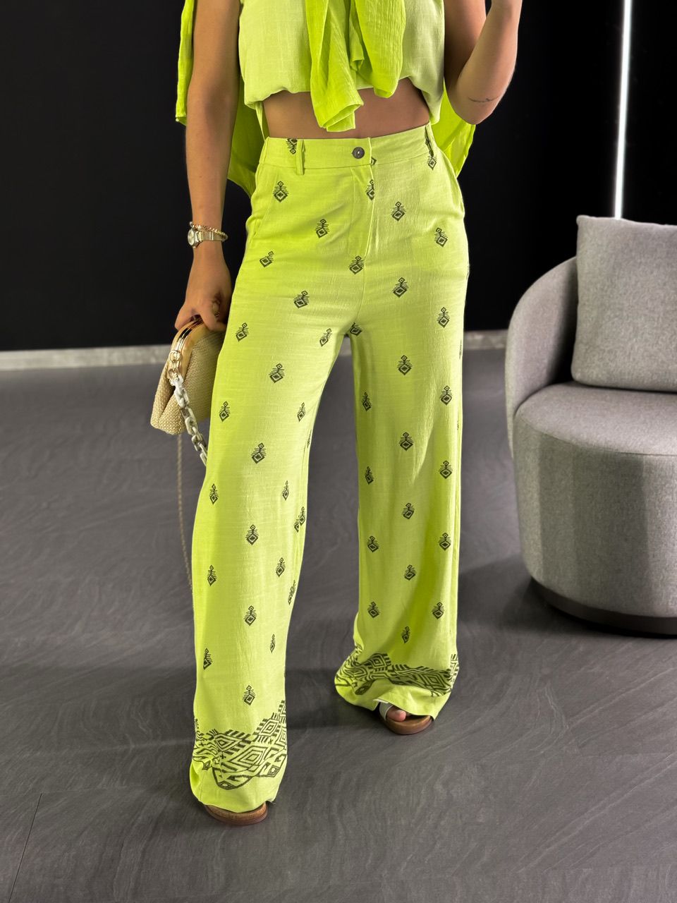 CALÇA LAURA ÉTNICA LIMA - 0048040116 - CAROLLA FERRARO