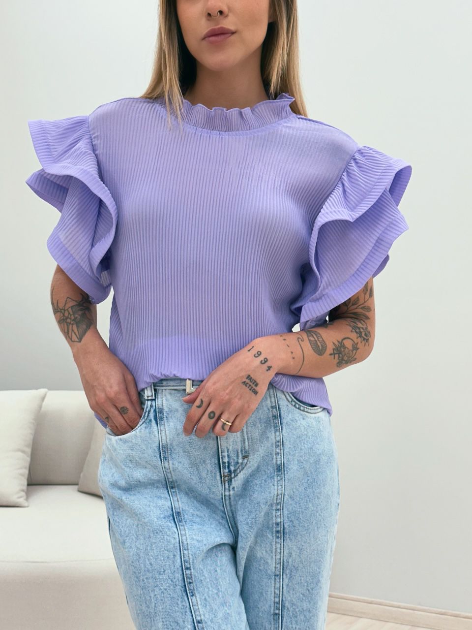 BLUSA BIANCA PLISSADA LILÁS