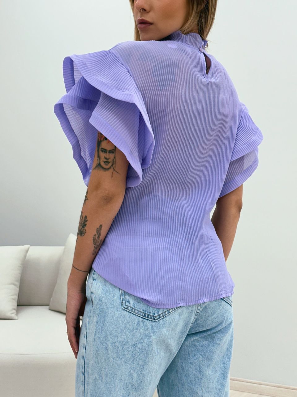 BLUSA BIANCA PLISSADA LILÁS