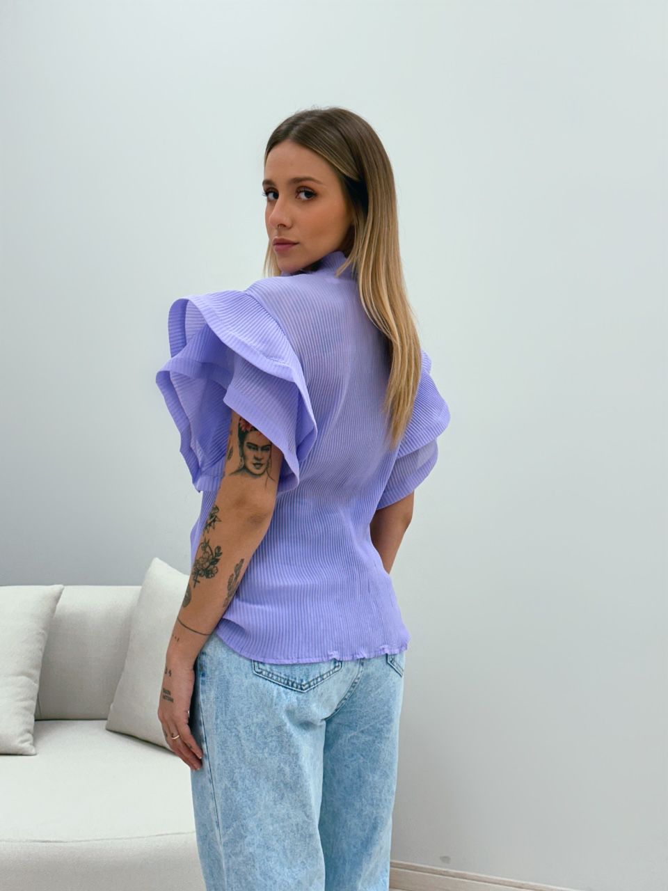 BLUSA BIANCA PLISSADA LILÁS