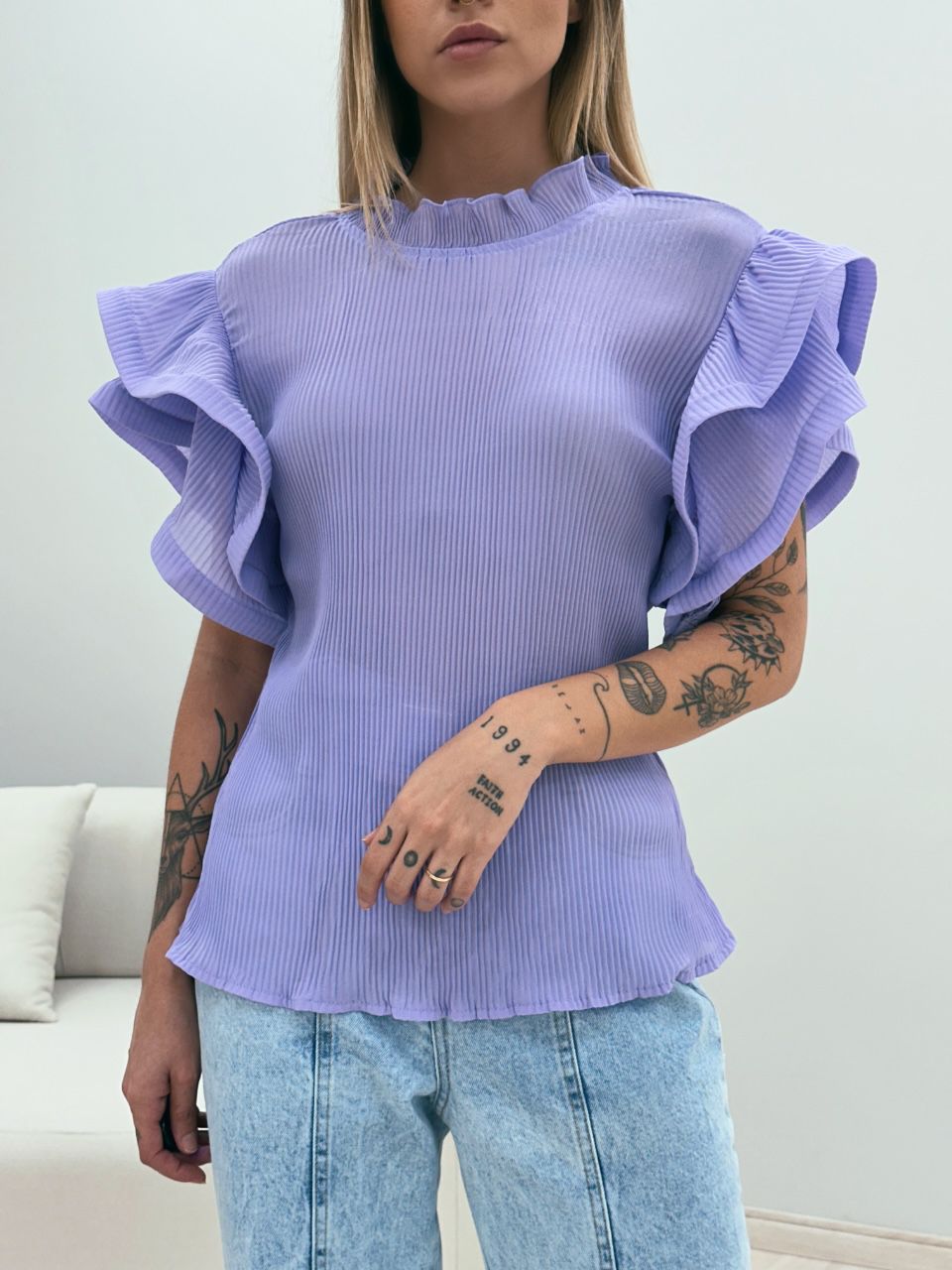 BLUSA BIANCA PLISSADA LILÁS