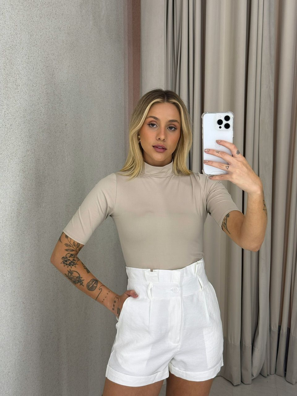 BLUSA HANA GOLA AREIA