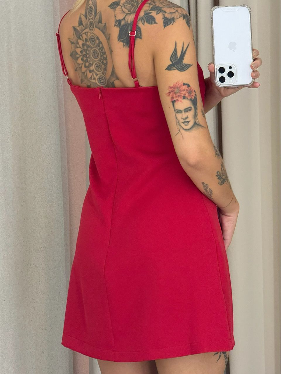 VESTIDO KAYLE ALÇA VERMELHO