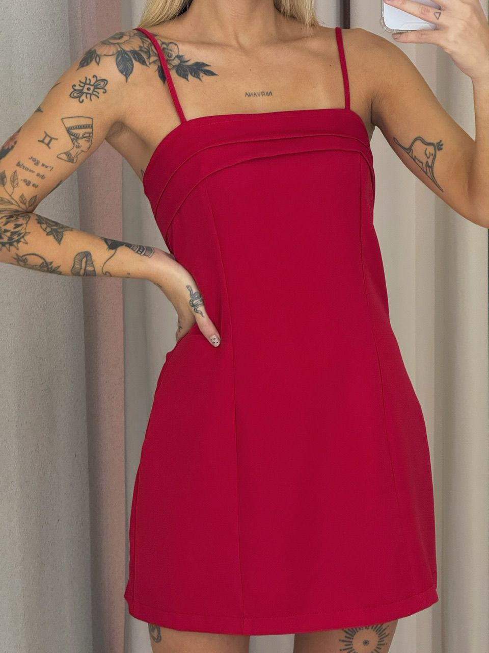 VESTIDO KAYLE ALÇA VERMELHO
