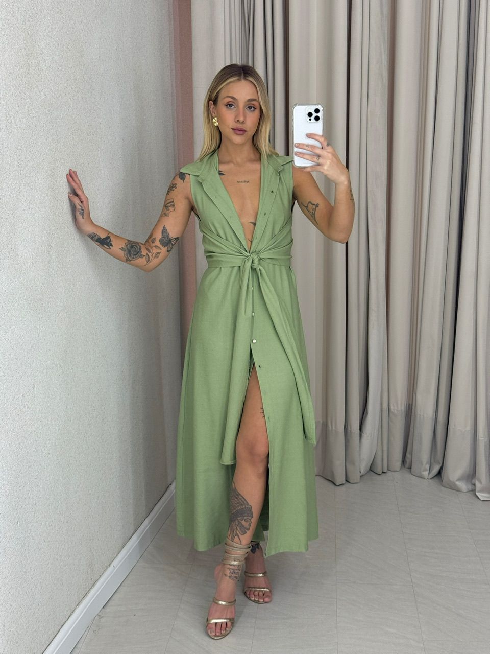VESTIDO MORGAN BOTÕES verde