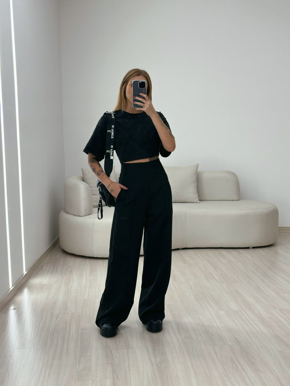 CALÇA MARTA CÓS ALTO PANTALONA PRETA