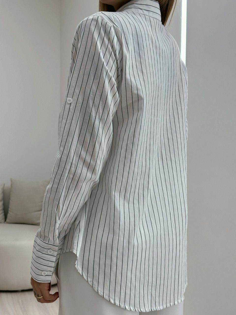 CAMISA OLIVIA LISTRADA BRANCA