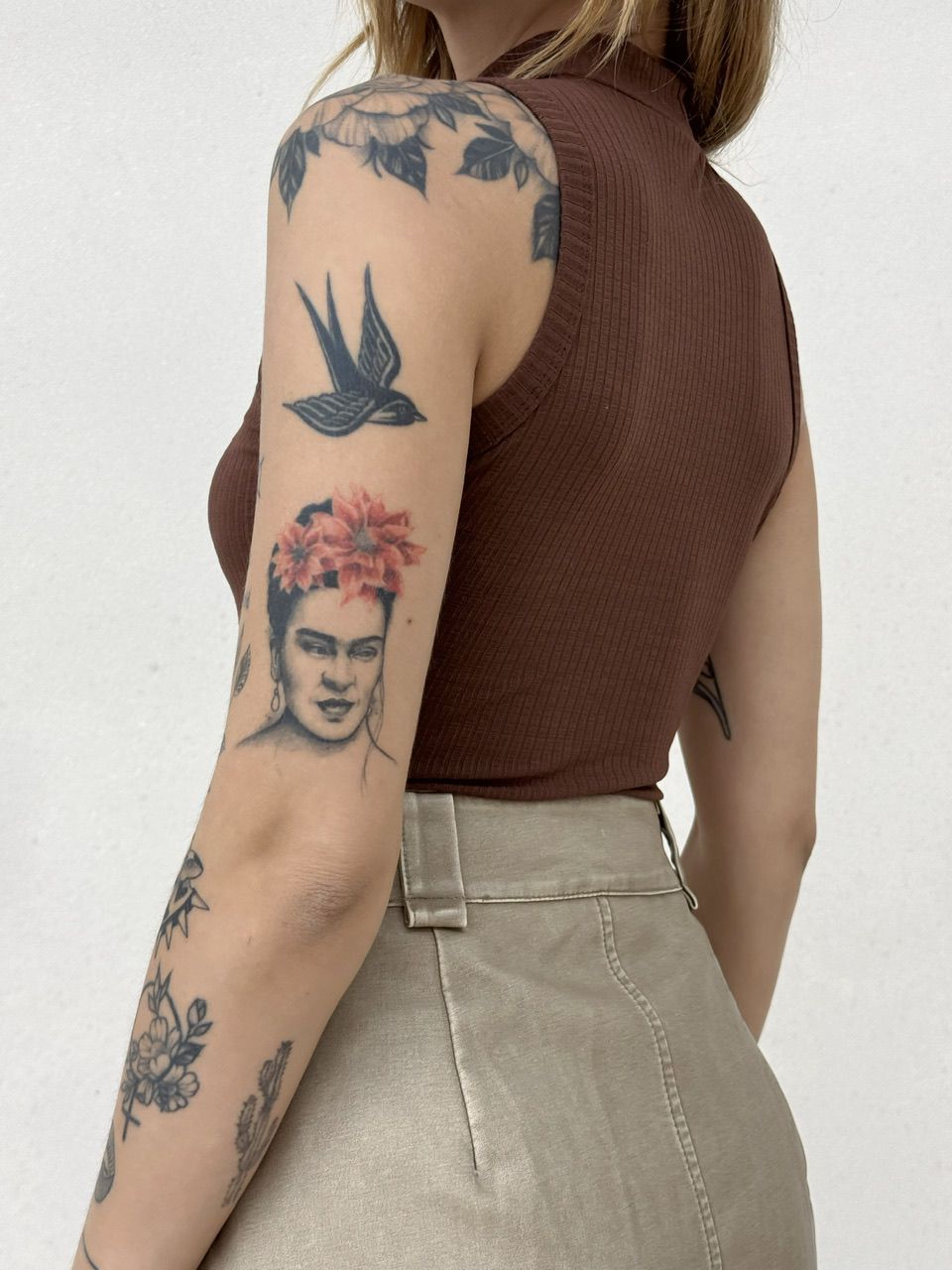 CROPPED ÁGATA CANELADO MARROM