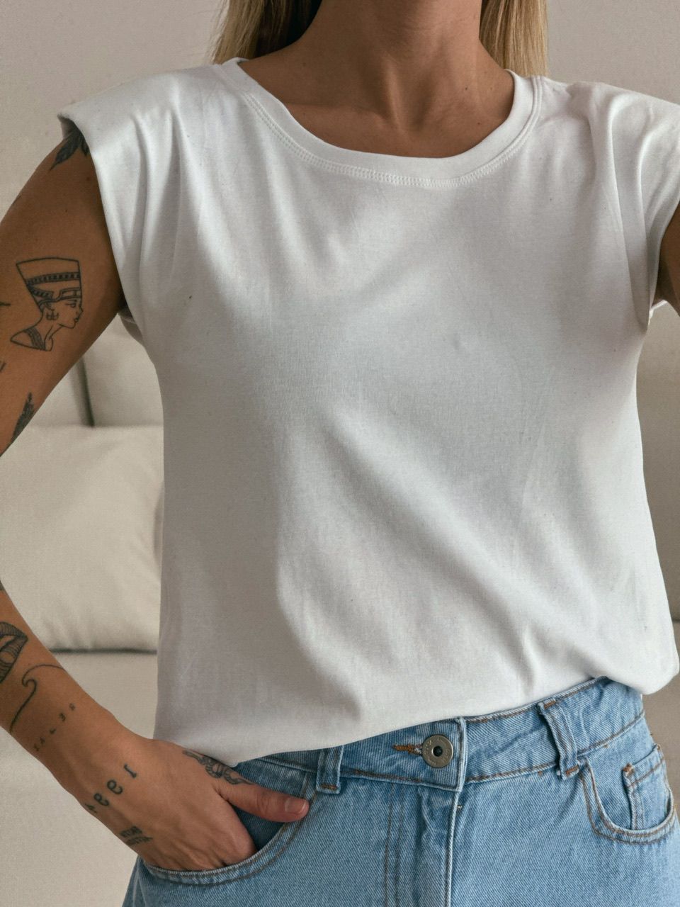 BLUSA CAMILA MUSCLE BRANCA