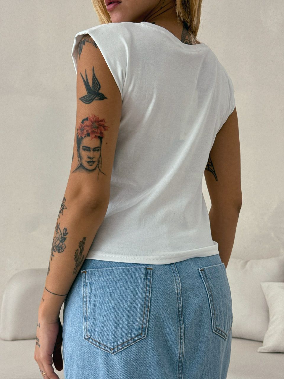 BLUSA CAMILA MUSCLE BRANCA