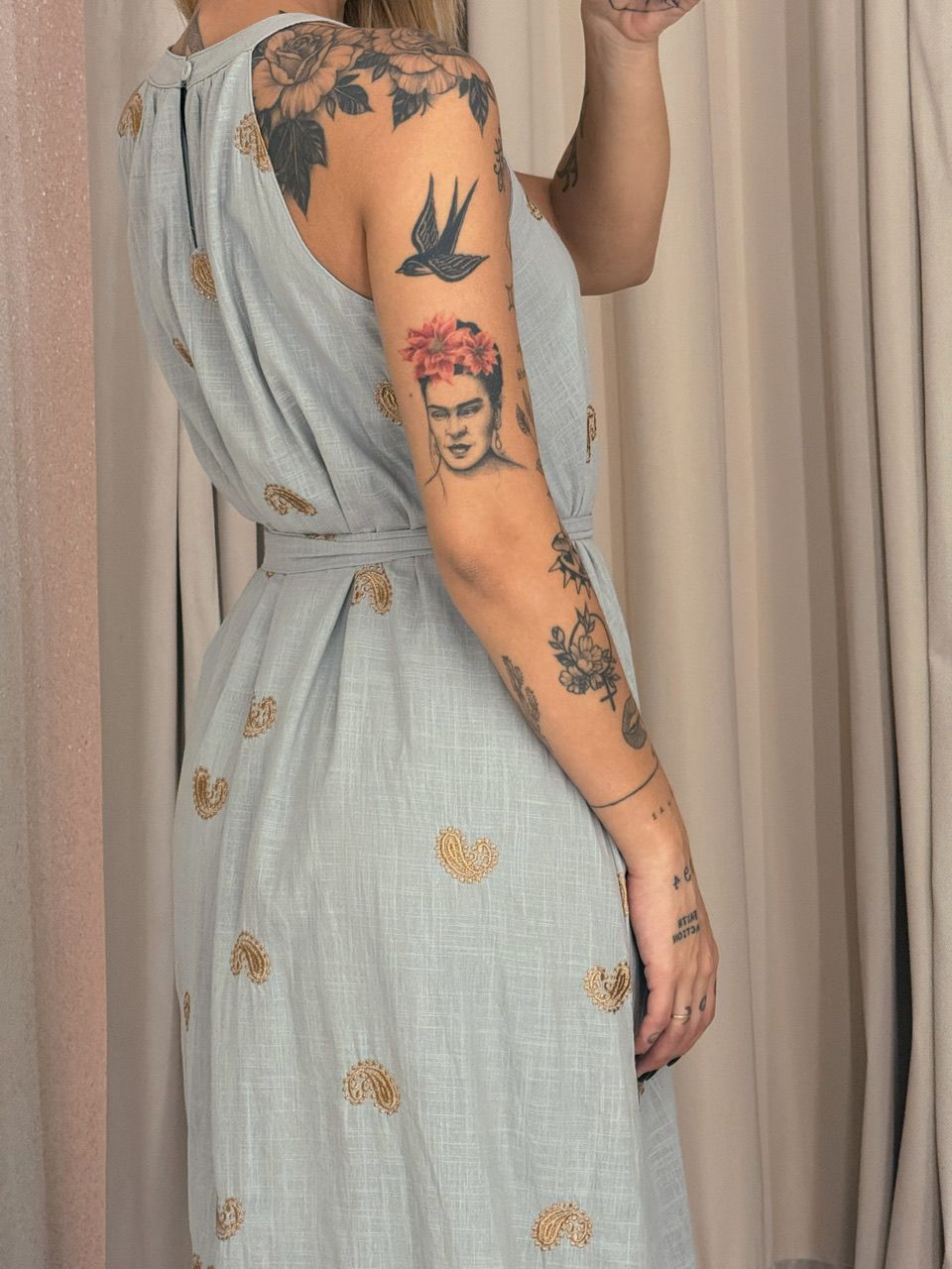 VESTIDO SOL LONGO CINZA