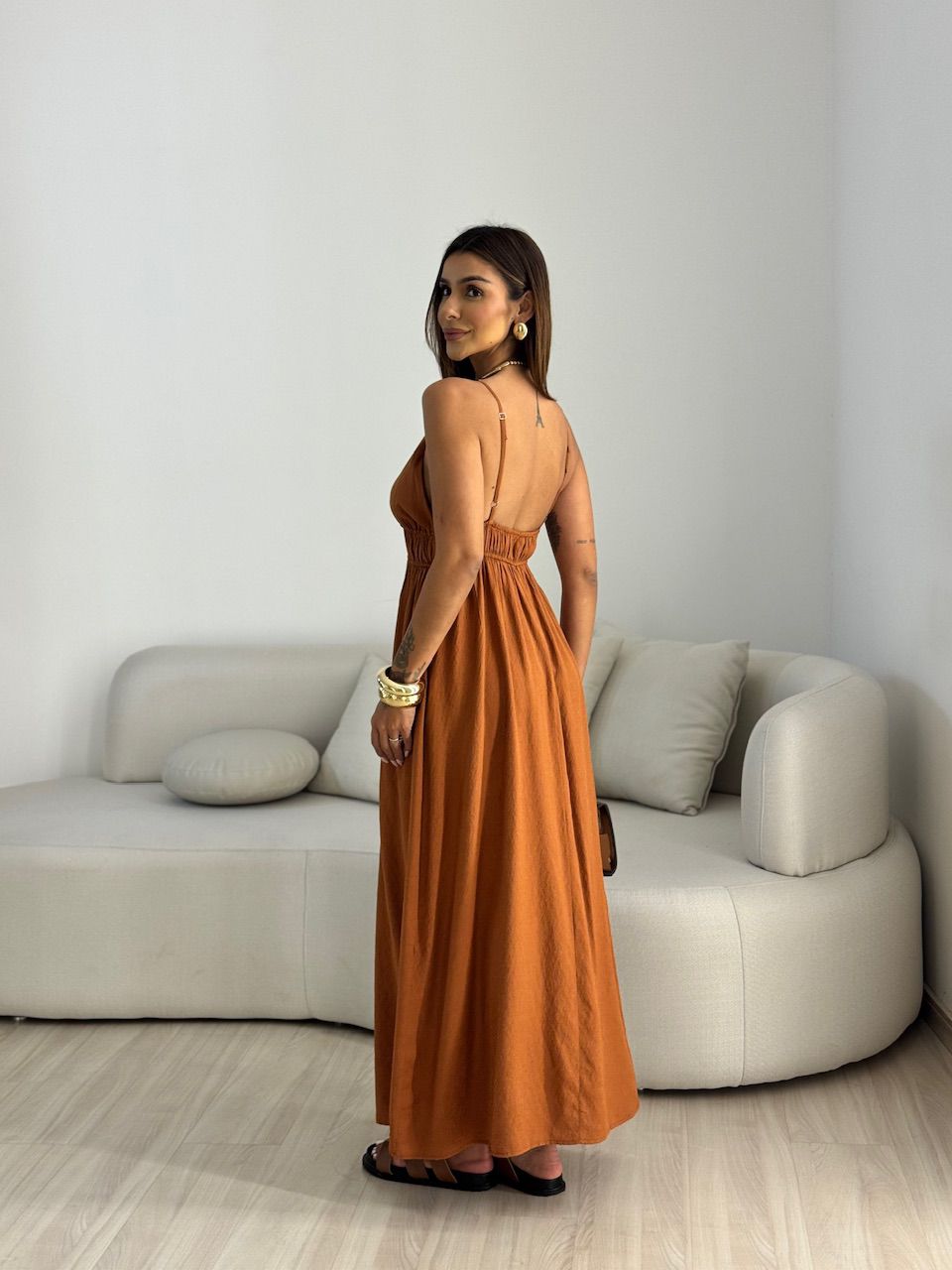 VESTIDO AYLA LONGUETE MARROM