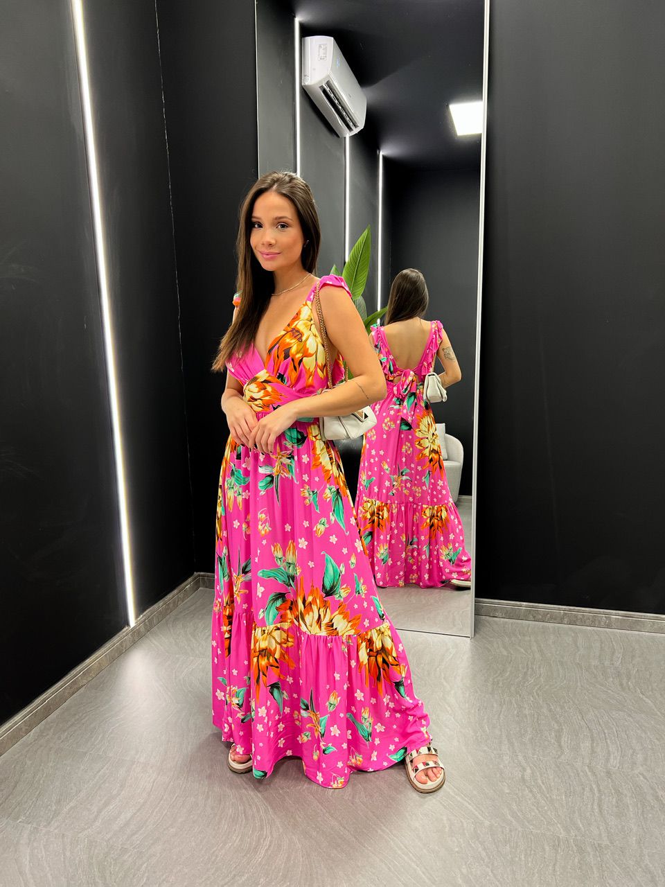 VESTIDO LEANDRA FLORAL ROSA ESTAMPADO - 0044390273 - CAROLLA FERRARO