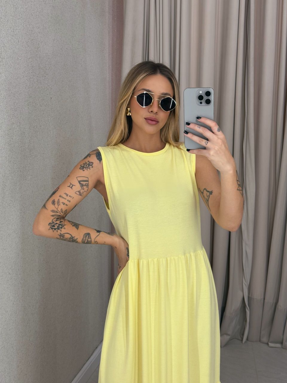 VESTIDO GILDA CAVADO Amarelo